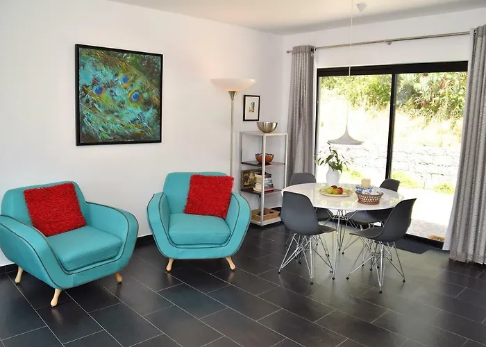 アパート Pirilampo モンシケ