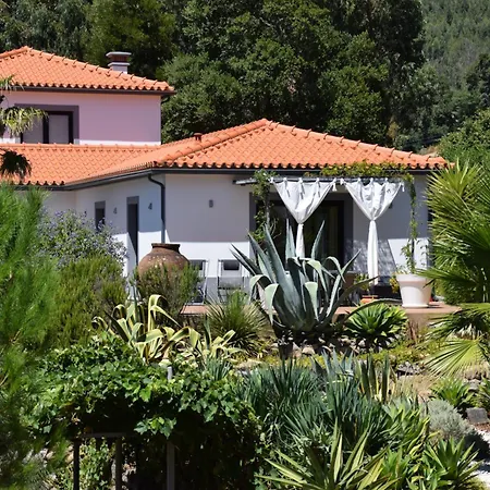 Pirilampo Apartment
